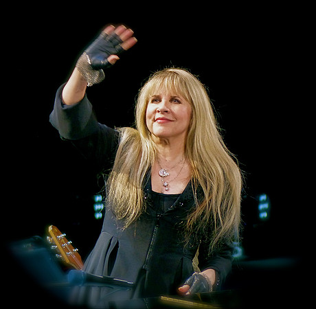 Stevie Nicks - On With The Show