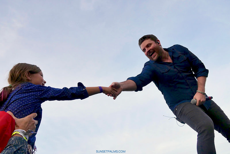Chris Young and Young Fan