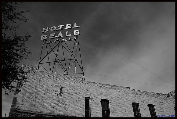 HOTEL BEALE