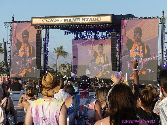 Mane Stage
