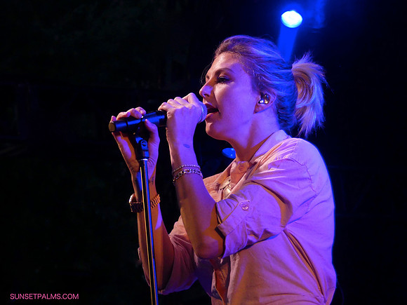 Phantogram - Sarah Barthel