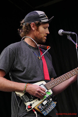 Chad Vangaalen